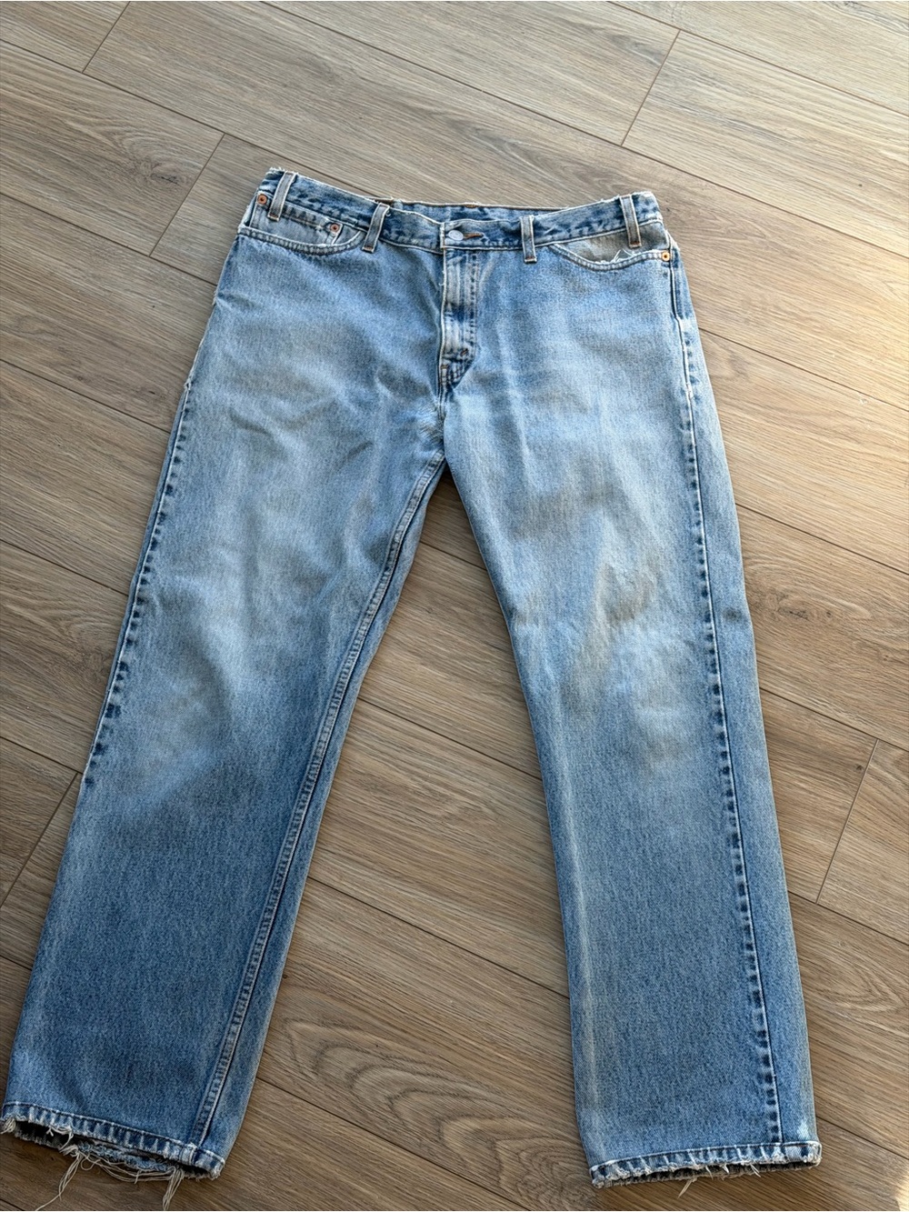 Vintage Levi’s 505 Light Wash Straight Leg Jeans W33 L28